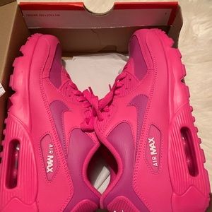Fuchsia Nike Air Max 90